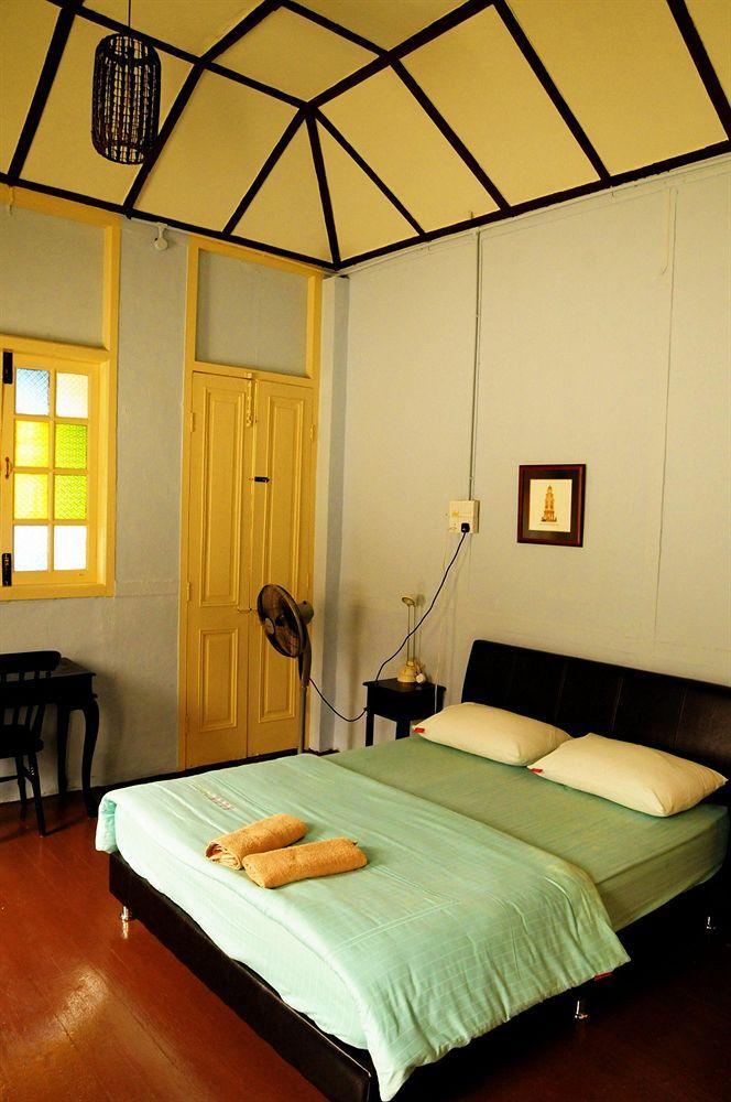 Palanquinn Heritage Suites George Town Eksteriør bilde