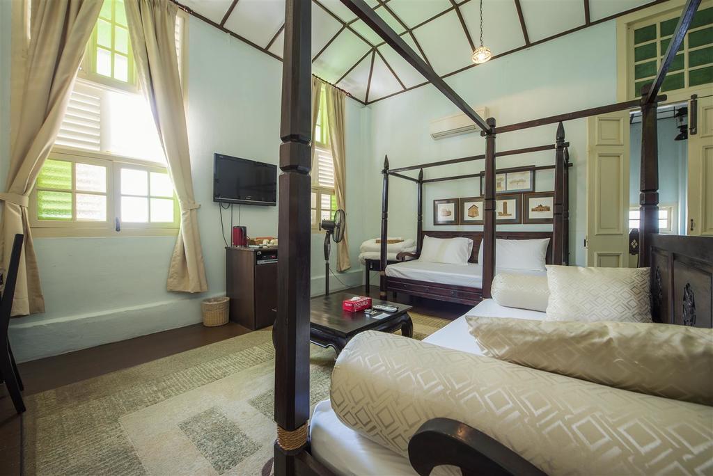 Palanquinn Heritage Suites George Town Eksteriør bilde