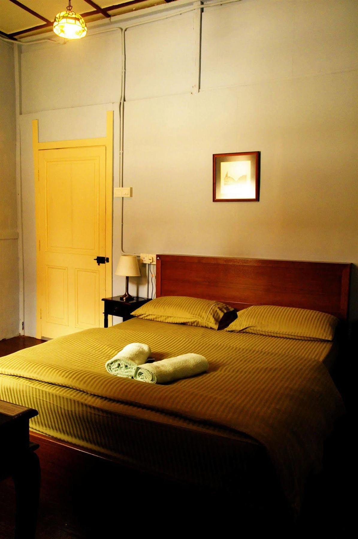 Palanquinn Heritage Suites George Town Eksteriør bilde
